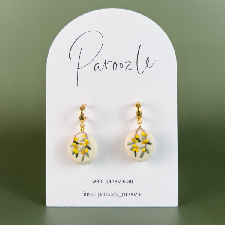 Wattle Pebble Dangle